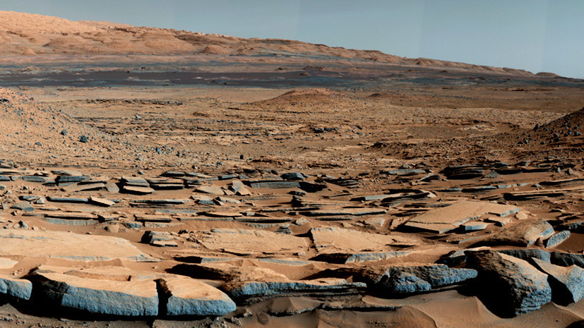 Тайны Красной планеты: На Марсе обнаружена замерзшая вода