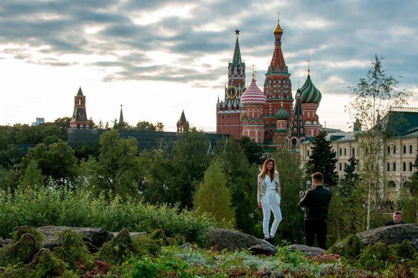 «Парк стал живым»: главный архитектор Москвы рассказал о «Зарядье»