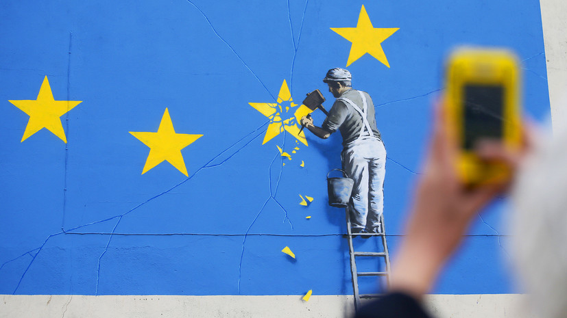 «Достигли критической точки»: почему в Италии заявили об угрозе развала ЕС