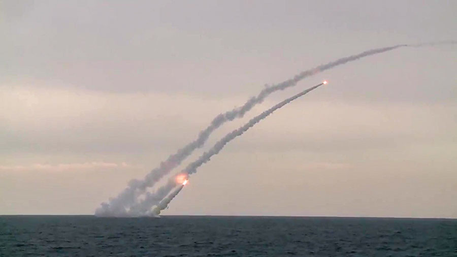 Реактивный пиар: почему Порошенко заговорил о развитии ракетного оружия на Украине после приостановки ДРСМД